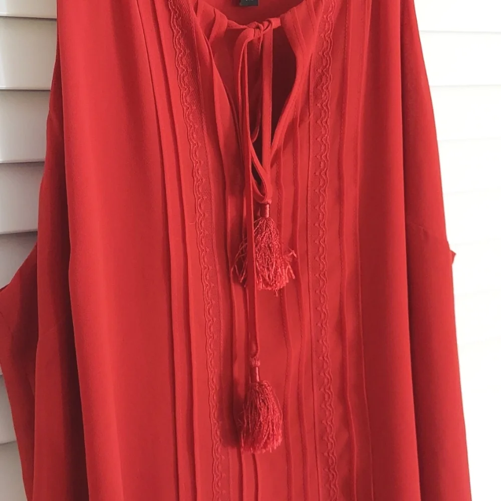 WHBM Top, Sz XL, Sleeveless, Sheer Chiffon Over Tank, Brick‎ Red, Tassels, Lace